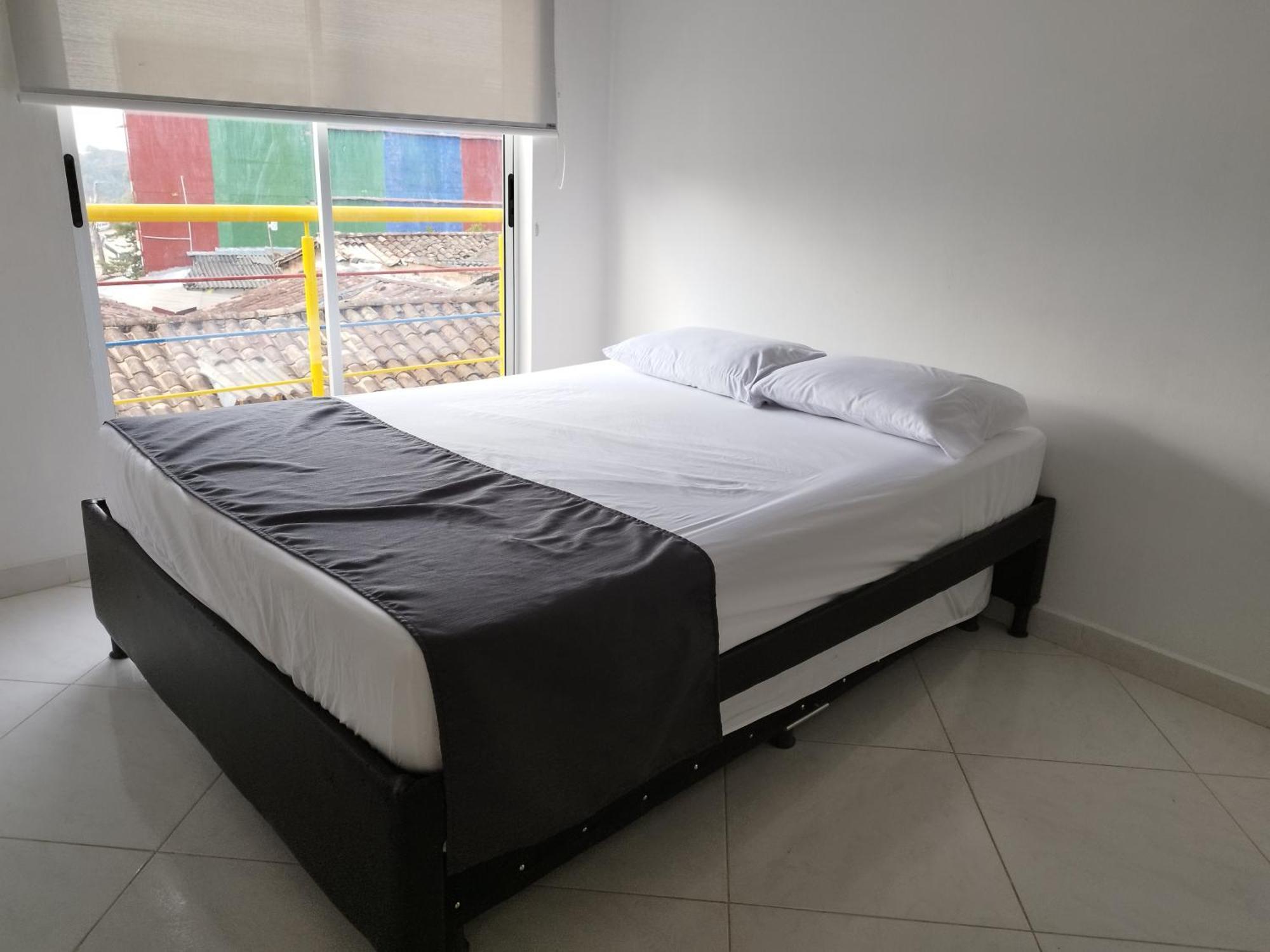 Apartamento Centro Guatape, Parque Y Embalse Экстерьер фото